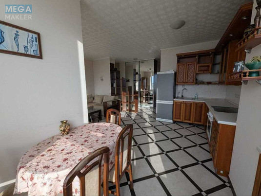 Продаж 5 кімнатної квартири (102/63/13), 9 пов. 10 пов. будинку, <a class="location-link" href="/petropavlovskaya-borshagovka/" title="Недвижимость Петропавлівська Борщагівка">Петропавлівська Борщагівка</a>, Миру, 9 (изображение 6)