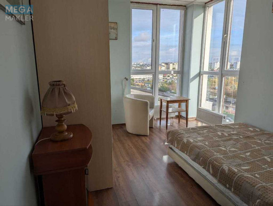 Продаж 5 кімнатної квартири (102/63/13), 9 пов. 10 пов. будинку, <a class="location-link" href="/petropavlovskaya-borshagovka/" title="Недвижимость Петропавлівська Борщагівка">Петропавлівська Борщагівка</a>, Миру, 9 (изображение 7)