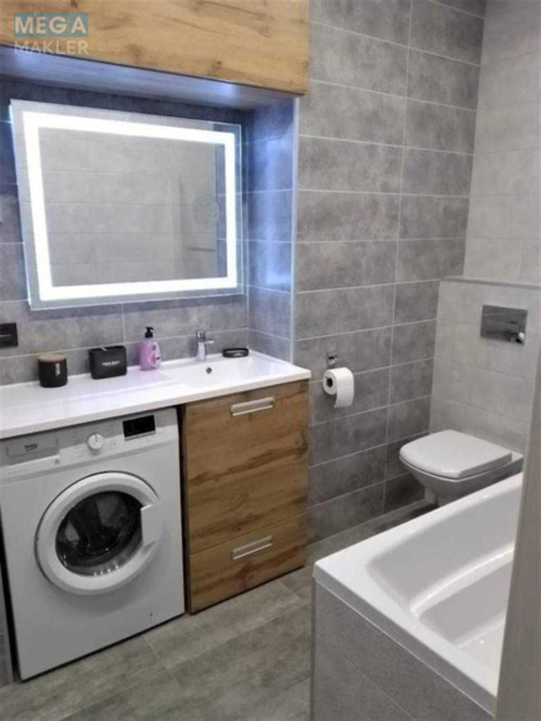 Оренда 2 кімнатної квартири, <a class="location-link" href="/kiev/" title="Недвижимость Київ">Київ</a>, <a class="location-link" href="/kiev/shevchenkovskij/" title="Недвижимость Шевченківський район">Шевченківський р-н</a>, Герцена ул., 35 (изображение 11)