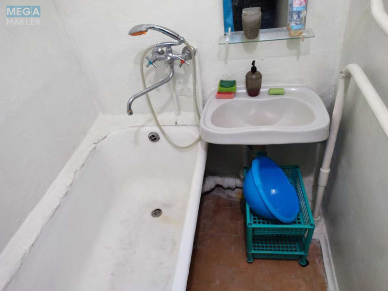 Оренда 2 кімнатної квартири, <a class="location-link" href="/kiev/" title="Недвижимость Київ">Київ</a>, <a class="location-link" href="/kiev/dneprovskij/" title="Недвижимость Дніпровський район">Дніпровський р-н</a>, Ивана Миколайчука ул., 5/1 (изображение 14)