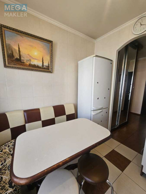 Оренда 2 кімнатної квартири, <a class="location-link" href="/kiev/" title="Недвижимость Київ">Київ</a>, <a class="location-link" href="/kiev/darnickij/" title="Недвижимость Дарницький район">Дарницький р-н</a>, Євгена Харченка вул., 45 (изображение 10)