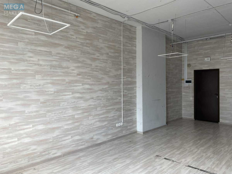 Оренда комерційної нерухомості, 75&nbsp;кв.м, под офис, <a class="location-link" href="/kiev/" title="Недвижимость Київ">Київ</a>, <a class="location-link" href="/kiev/dneprovskij/" title="Недвижимость Дніпровський район">Дніпровський р-н</a>, Запорожця вул., 26а (изображение 3)