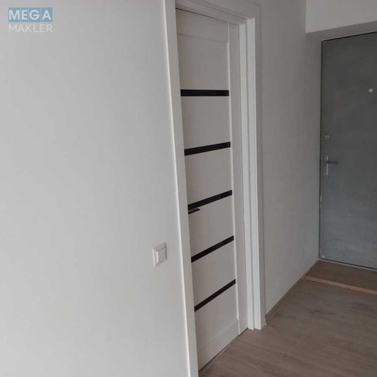 Продаж 1 кімнатної квартири (37/19/8), 4 пов. 9 пов. будинку, <a class="location-link" href="/kiev/" title="Недвижимость Київ">Київ</a>, <a class="location-link" href="/kiev/solomenskij/" title="Недвижимость Солом'янський район">Солом'янський р-н</a>, Алексеевская ул., 11 (изображение 7)