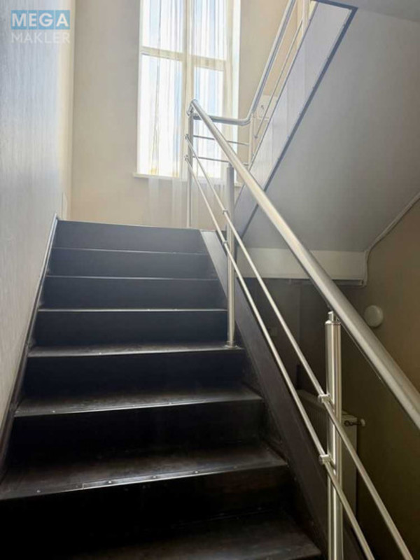 Продаж окремої будівлі/побудови, 470,60&nbsp;кв.м, <a class="location-link" href="/kiev/" title="Недвижимость Київ">Київ</a>, <a class="location-link" href="/kiev/shevchenkovskij/" title="Недвижимость Шевченківський район">Шевченківський р-н</a>, Тропинина ул., 4Б (изображение 11)