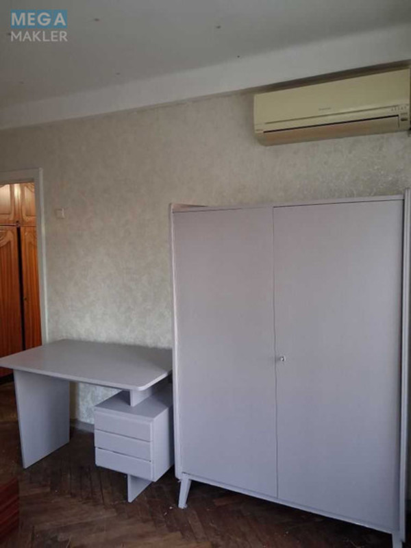 Оренда 2 кімнатної квартири, <a class="location-link" href="/kiev/" title="Недвижимость Київ">Київ</a>, <a class="location-link" href="/kiev/dneprovskij/" title="Недвижимость Дніпровський район">Дніпровський р-н</a>, Краківська вул., 10 (изображение 6)