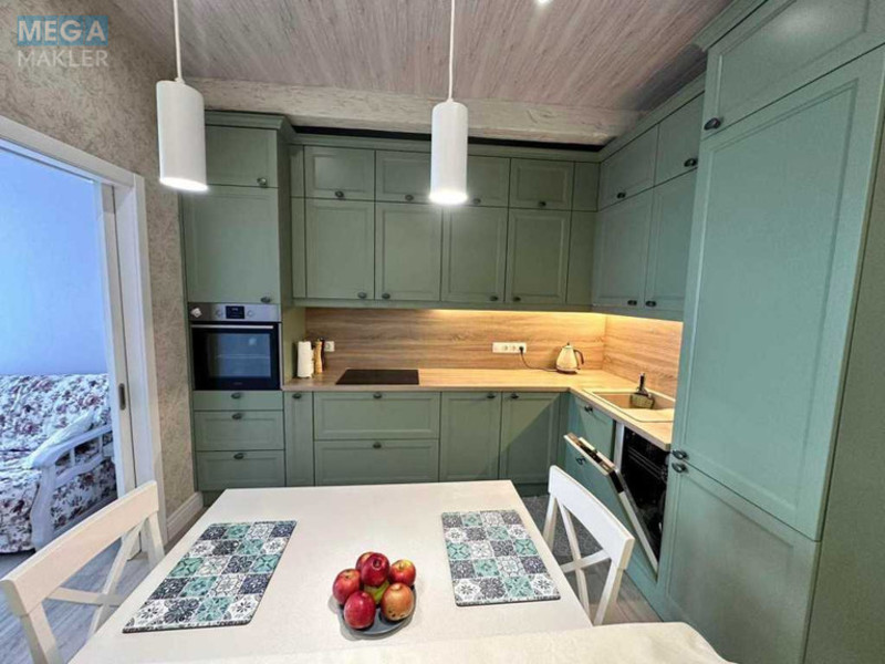 Оренда 2 кімнатної квартири, <a class="location-link" href="/kiev/" title="Недвижимость Київ">Київ</a>, <a class="location-link" href="/kiev/solomenskij/" title="Недвижимость Солом'янський район">Солом'янський р-н</a>, Авиаконструктора Антонова ул., 2б (изображение 6)