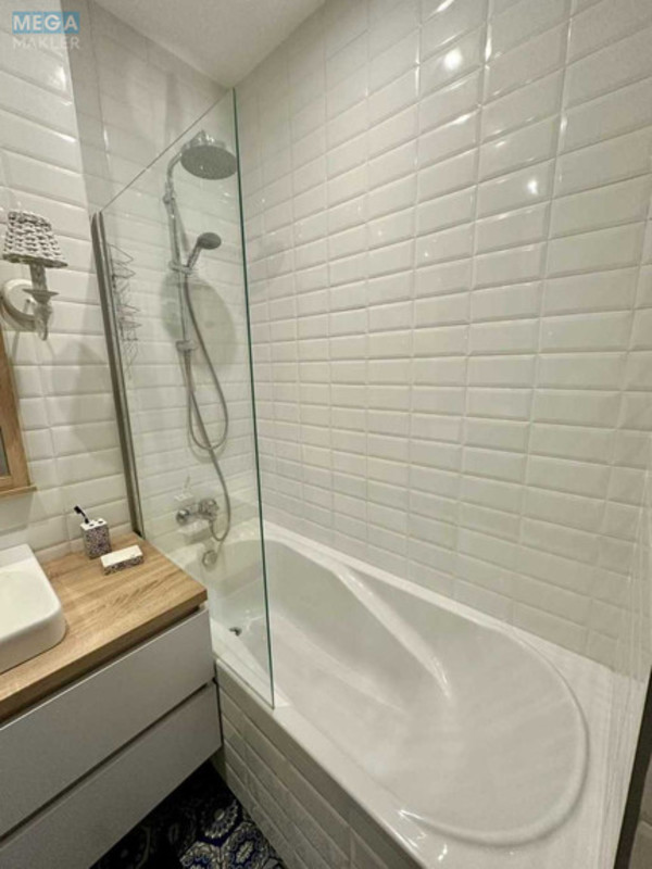 Оренда 2 кімнатної квартири, <a class="location-link" href="/kiev/" title="Недвижимость Київ">Київ</a>, <a class="location-link" href="/kiev/solomenskij/" title="Недвижимость Солом'янський район">Солом'янський р-н</a>, Авиаконструктора Антонова ул., 2б (изображение 8)