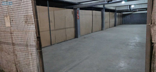 Оренда комерційної нерухомості, 104&nbsp;кв.м, под склад, <a class="location-link" href="/kiev/" title="Недвижимость Київ">Київ</a>, <a class="location-link" href="/kiev/goloseevskij/" title="Недвижимость Голосіївський район">Голосіївський р-н</a>, Столичное шоссе (изображение 2)