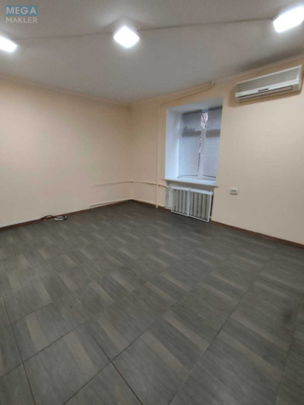 Оренда комерційної нерухомості, 36&nbsp;кв.м, под офис, <a class="location-link" href="/kiev/" title="Недвижимость Київ">Київ</a>, <a class="location-link" href="/kiev/shevchenkovskij/" title="Недвижимость Шевченківський район">Шевченківський р-н</a>, Прорізна вул., 3 (изображение 4)
