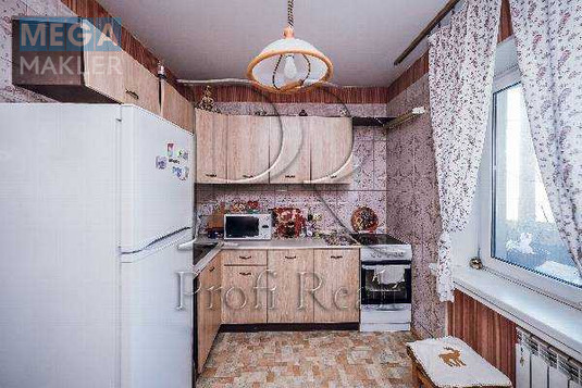 Продаж 3 кімнатної квартири (82/44/9), 10 пов. 16 пов. будинку, <a class="location-link" href="/kiev/" title="Недвижимость Київ">Київ</a>, <a class="location-link" href="/kiev/svyatoshinskij/" title="Недвижимость Святошинський район">Святошинський р-н</a>, Підлісна вулиця, 2 (изображение 2)