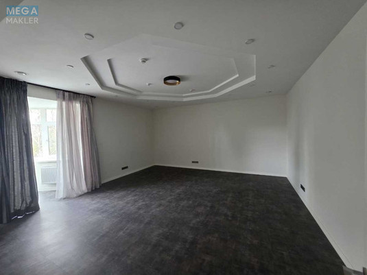 Оренда комерційної нерухомості, 265&nbsp;кв.м, под офис, <a class="location-link" href="/kiev/" title="Недвижимость Київ">Київ</a>, <a class="location-link" href="/kiev/pecherskij/" title="Недвижимость Печерський район">Печерський р-н</a>, Лейпцизька вул., 3-А (изображение 5)