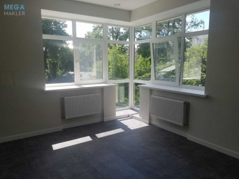 Оренда комерційної нерухомості, 265&nbsp;кв.м, под офис, <a class="location-link" href="/kiev/" title="Недвижимость Київ">Київ</a>, <a class="location-link" href="/kiev/pecherskij/" title="Недвижимость Печерський район">Печерський р-н</a>, Лейпцизька вул., 3-А (изображение 8)