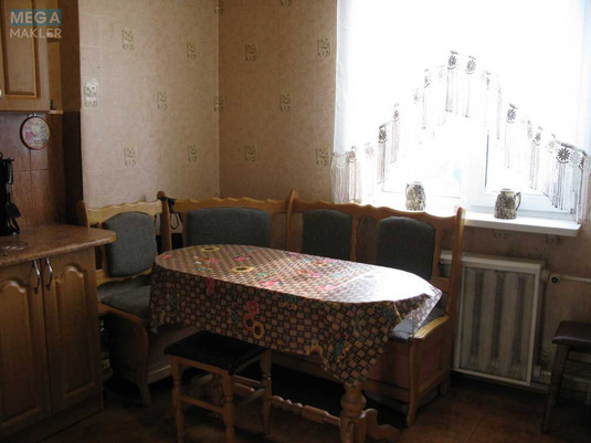 Оренда 2 кімнатної квартири, <a class="location-link" href="/kiev/" title="Недвижимость Київ">Київ</a>, <a class="location-link" href="/kiev/goloseevskij/" title="Недвижимость Голосіївський район">Голосіївський р-н</a>, Саперно-Слободская ул. (изображение 4)