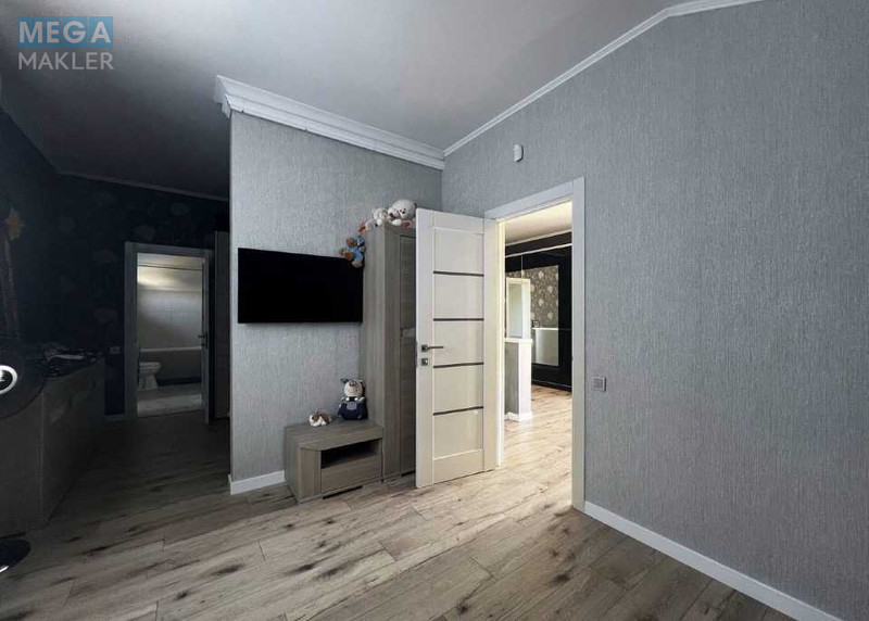 Продаж дома, 2&nbsp;поверху, 145&nbsp;кв.м, 5&nbsp;кімнат, ділянка 8&nbsp;соток, <a class="location-link" href="/gorenka/" title="Недвижимость Горенка">Горенка</a>, мічуріна (изображение 7)