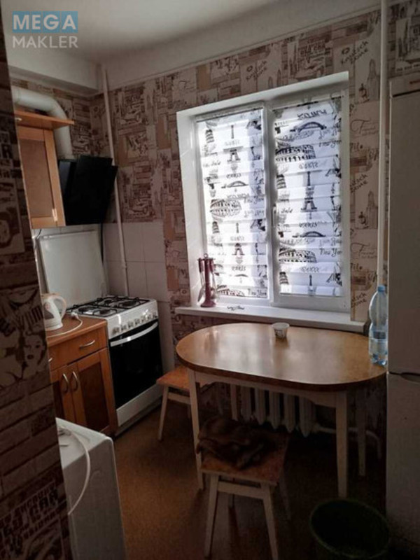 Оренда 1 кімнатної квартири, <a class="location-link" href="/kiev/" title="Недвижимость Київ">Київ</a>, <a class="location-link" href="/kiev/podolskij/" title="Недвижимость Подільський район">Подільський р-н</a>, Червонопільська вул., 5 (изображение 8)