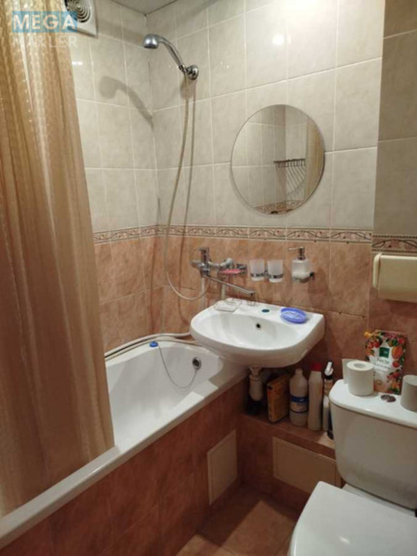 Оренда 1 кімнатної квартири, <a class="location-link" href="/kiev/" title="Недвижимость Київ">Київ</a>, <a class="location-link" href="/kiev/podolskij/" title="Недвижимость Подільський район">Подільський р-н</a>, Червонопільська вул., 5 (изображение 11)