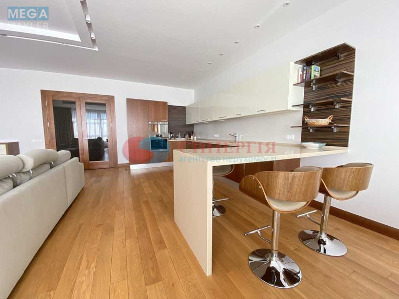 Оренда 3 кімнатної квартири, <a class="location-link" href="/kiev/" title="Недвижимость Київ">Київ</a>, <a class="location-link" href="/kiev/pecherskij/" title="Недвижимость Печерський район">Печерський р-н</a>, Кловський узвіз, 7А (изображение 5)