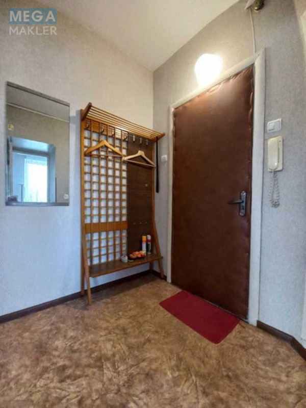 Оренда 1 кімнатної квартири, <a class="location-link" href="/kiev/" title="Недвижимость Київ">Київ</a>, <a class="location-link" href="/kiev/solomenskij/" title="Недвижимость Солом'янський район">Солом'янський р-н</a>, Сімї Ідзиковських вул., 4 (изображение 5)