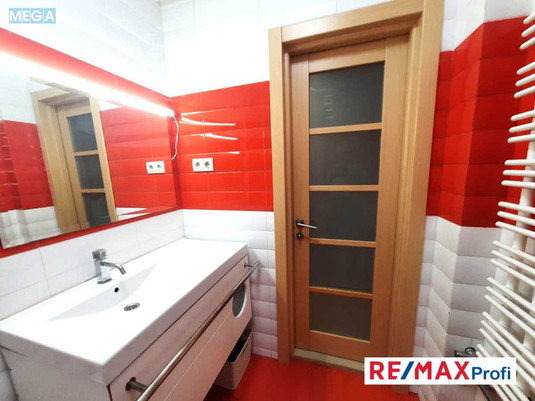 Продаж 3 кімнатної квартири (79/44/8), 16 пов. 17 пов. будинку, <a class="location-link" href="/kiev/" title="Недвижимость Київ">Київ</a>, <a class="location-link" href="/kiev/solomenskij/" title="Недвижимость Солом'янський район">Солом'янський р-н</a>, Кадетський Гай вул., 7 (изображение 16)