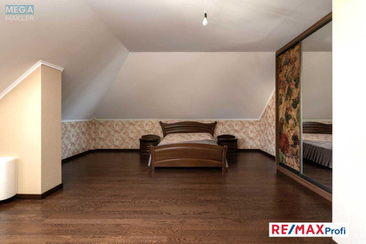 Продаж дома, 2&nbsp;поверху, 260&nbsp;кв.м, 5&nbsp;кімнат, ділянка 12&nbsp;соток, <a class="location-link" href="/hotov/" title="Недвижимость Хотів">Хотів</a>, Олександра Невского (изображение 22)