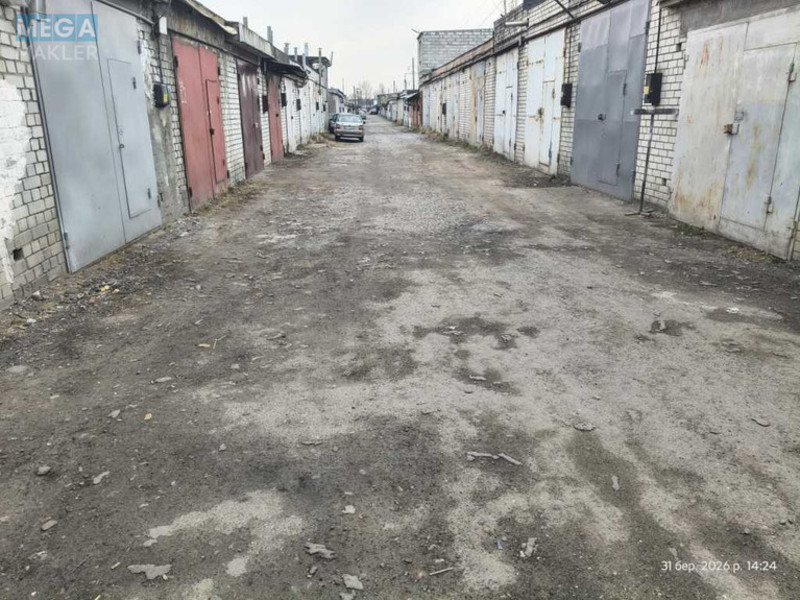 Оренда комерційної нерухомості, 288&nbsp;кв.м, <a class="location-link" href="/kiev/" title="Недвижимость Київ">Київ</a>, <a class="location-link" href="/kiev/desnyanskij/" title="Недвижимость Деснянський район">Деснянський р-н</a>, Пухівська вул., 2 (изображение 22)