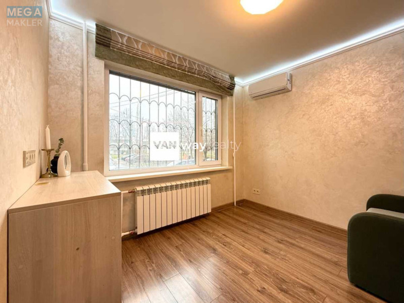 Продаж 1 кімнатної квартири (32/17/7,2), 1 пов. 9 пов. будинку, <a class="location-link" href="/kiev/" title="Недвижимость Київ">Київ</a>, <a class="location-link" href="/kiev/dneprovskij/" title="Недвижимость Дніпровський район">Дніпровський р-н</a>, Андрія Малишка вул., 3 (изображение 16)