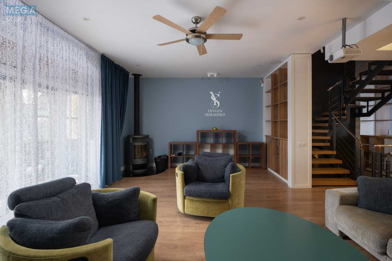 Продаж дома, 3&nbsp;поверху, 218,50&nbsp;кв.м, 5&nbsp;кімнат, ділянка 1,50&nbsp;сотка, <a class="location-link" href="/lesniki-selo/" title="Недвижимость Лісники">Лісники</a>, Погребного (изображение 4)