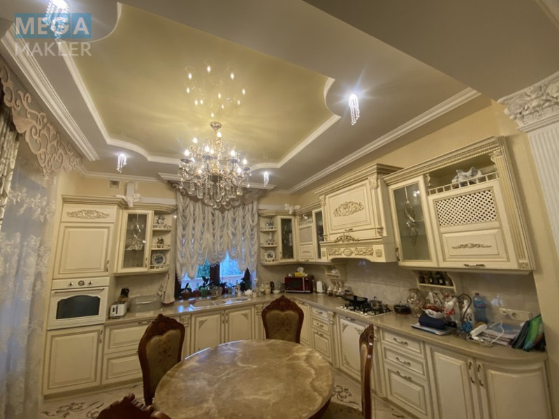 Продаж дома, 2&nbsp;поверху, 260&nbsp;кв.м, 4&nbsp;кімнати, люкс, ділянка 9&nbsp;соток, <a class="location-link" href="/kryzhanovka-selo-od/" title="Недвижимость Крижанівка">Крижанівка</a>, Лондонская (изображение 2)