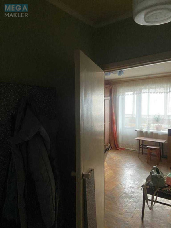 Продаж 1 кімнатної квартири (34/18/7), 7 пов. 9 пов. будинку, <a class="location-link" href="/kiev/" title="Недвижимость Київ">Київ</a>, <a class="location-link" href="/kiev/svyatoshinskij/" title="Недвижимость Святошинський район">Святошинський р-н</a>, Жолудєва вул., 1 (изображение 6)