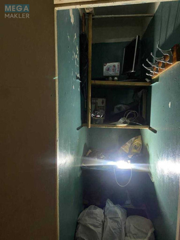 Продаж 1 кімнатної квартири (34/18/7), 7 пов. 9 пов. будинку, <a class="location-link" href="/kiev/" title="Недвижимость Київ">Київ</a>, <a class="location-link" href="/kiev/svyatoshinskij/" title="Недвижимость Святошинський район">Святошинський р-н</a>, Жолудєва вул., 1 (изображение 9)