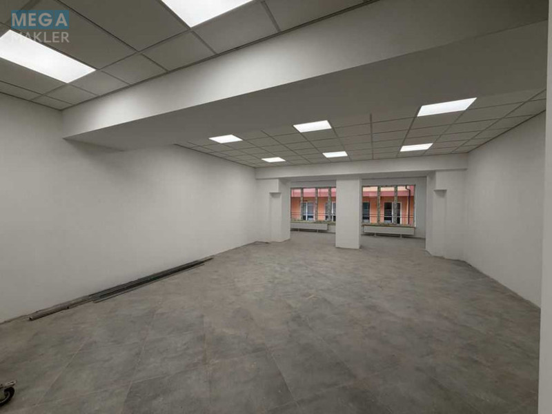 Продаж комерційної нерухомості, 62&nbsp;кв.м, под офис, <a class="location-link" href="/kiev/" title="Недвижимость Київ">Київ</a>, <a class="location-link" href="/kiev/podolskij/" title="Недвижимость Подільський район">Подільський р-н</a>, Глубочицкая ул., 17 (изображение 2)