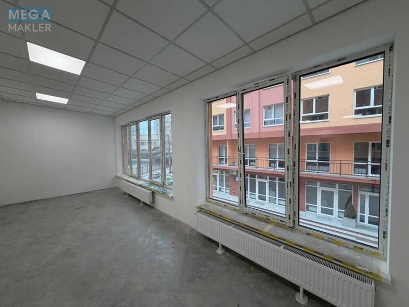 Продаж комерційної нерухомості, 62&nbsp;кв.м, под офис, <a class="location-link" href="/kiev/" title="Недвижимость Київ">Київ</a>, <a class="location-link" href="/kiev/podolskij/" title="Недвижимость Подільський район">Подільський р-н</a>, Глубочицкая ул., 17 (изображение 4)