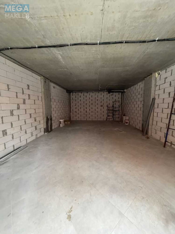 Продаж комерційної нерухомості, 52,50&nbsp;кв.м, под магазин, <a class="location-link" href="/kiev/" title="Недвижимость Київ">Київ</a>, <a class="location-link" href="/kiev/shevchenkovskij/" title="Недвижимость Шевченківський район">Шевченківський р-н</a>, Глубочицкая ул., 17 (изображение 3)