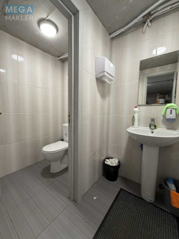 Продаж комерційної нерухомості, 76&nbsp;кв.м, под офис, <a class="location-link" href="/kiev/" title="Недвижимость Київ">Київ</a>, <a class="location-link" href="/kiev/shevchenkovskij/" title="Недвижимость Шевченківський район">Шевченківський р-н</a>, Глубочицкая ул., 40 (изображение 6)