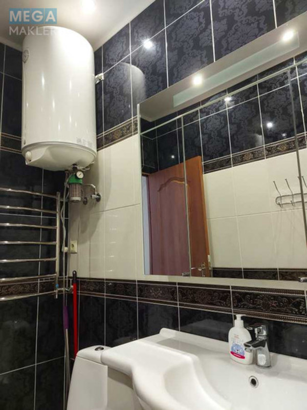 Оренда 1 кімнатної квартири, <a class="location-link" href="/kiev/" title="Недвижимость Київ">Київ</a>, <a class="location-link" href="/kiev/dneprovskij/" title="Недвижимость Дніпровський район">Дніпровський р-н</a>, Юрія Шумського вул., 5 (изображение 4)