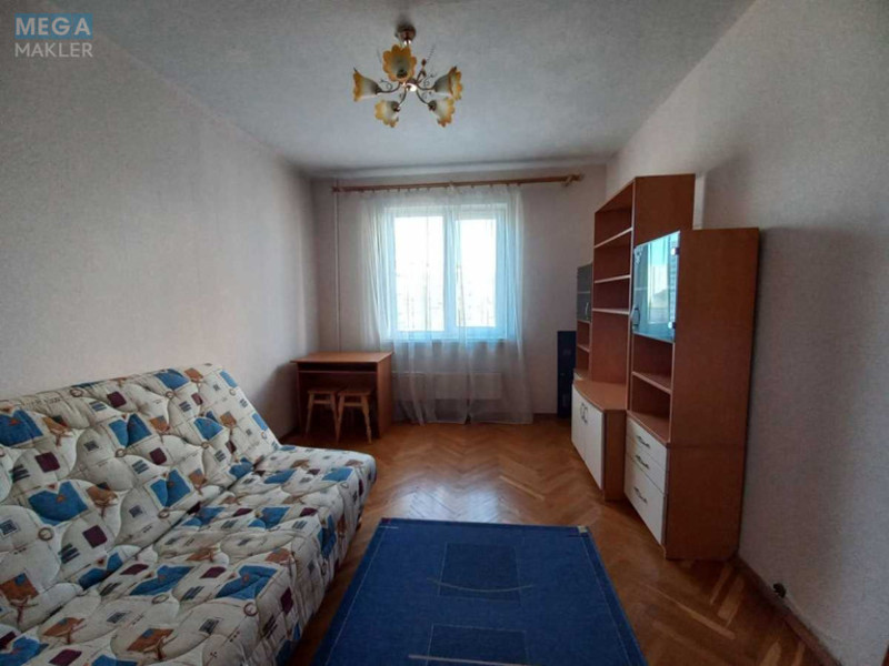 Оренда кімнати (підселення), <a class="location-link" href="/kiev/" title="Недвижимость Київ">Київ</a>, <a class="location-link" href="/kiev/darnickij/" title="Недвижимость Дарницький район">Дарницький р-н</a>, Анни Ахматової вул., 19 (изображение 2)