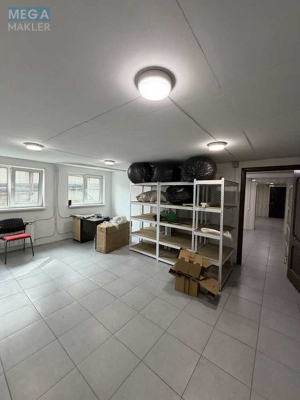 Продаж комерційної нерухомості, 130&nbsp;кв.м, под офис, <a class="location-link" href="/kiev/" title="Недвижимость Київ">Київ</a>, <a class="location-link" href="/kiev/shevchenkovskij/" title="Недвижимость Шевченківський район">Шевченківський р-н</a>, Глубочицкая ул., 40 (изображение 3)