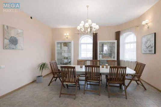 Продаж дома, 2&nbsp;поверху, 390&nbsp;кв.м, 5&nbsp;кімнат, ділянка 32&nbsp;сотки, <a class="location-link" href="/lyubimovka-selo-kv-kievo-svyatoshinskij-rajon/" title="Недвижимость Любимівка">Любимівка</a>, Лісна (изображение 7)