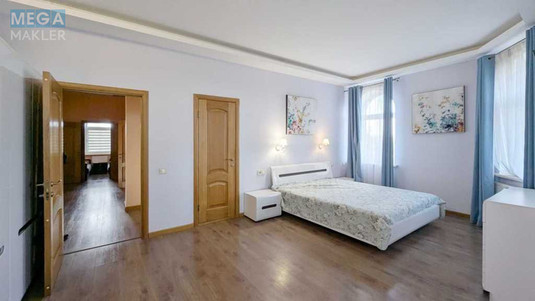 Продаж дома, 2&nbsp;поверху, 390&nbsp;кв.м, 5&nbsp;кімнат, ділянка 32&nbsp;сотки, <a class="location-link" href="/lyubimovka-selo-kv-kievo-svyatoshinskij-rajon/" title="Недвижимость Любимівка">Любимівка</a>, Лісна (изображение 10)