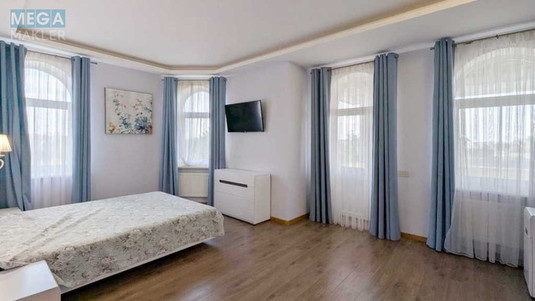 Продаж дома, 2&nbsp;поверху, 390&nbsp;кв.м, 5&nbsp;кімнат, ділянка 32&nbsp;сотки, <a class="location-link" href="/lyubimovka-selo-kv-kievo-svyatoshinskij-rajon/" title="Недвижимость Любимівка">Любимівка</a>, Лісна (изображение 11)