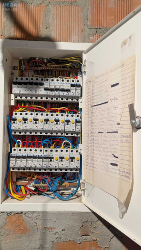 Продаж дома, 2&nbsp;поверху, 390&nbsp;кв.м, 5&nbsp;кімнат, ділянка 32&nbsp;сотки, <a class="location-link" href="/lyubimovka-selo-kv-kievo-svyatoshinskij-rajon/" title="Недвижимость Любимівка">Любимівка</a>, Лісна (изображение 19)