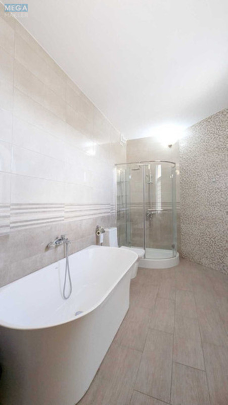 Продаж дома, 2&nbsp;поверху, 390&nbsp;кв.м, 5&nbsp;кімнат, ділянка 32&nbsp;сотки, <a class="location-link" href="/lyubimovka-selo-kv-kievo-svyatoshinskij-rajon/" title="Недвижимость Любимівка">Любимівка</a>, Лісна (изображение 24)