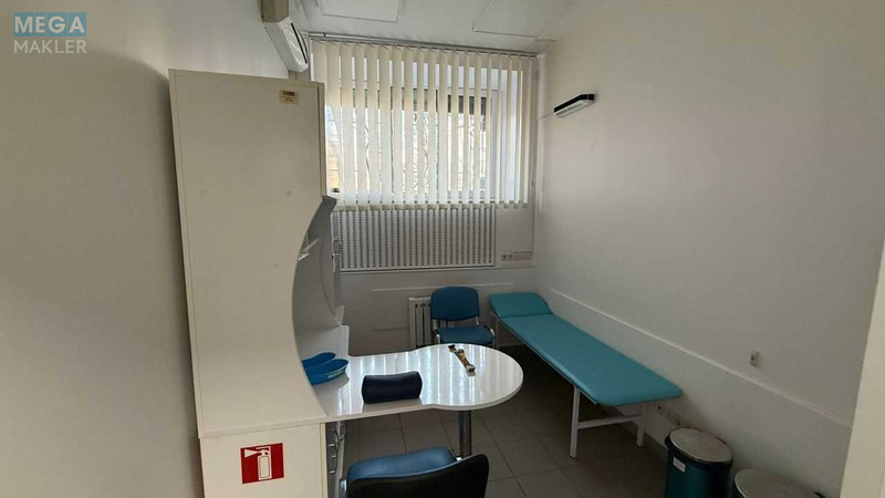 Оренда комерційної нерухомості, 100&nbsp;кв.м, под магазин, <a class="location-link" href="/kiev/" title="Недвижимость Київ">Київ</a>, <a class="location-link" href="/kiev/pecherskij/" title="Недвижимость Печерський район">Печерський р-н</a>, Лесі Українки бульв., 3 (изображение 5)