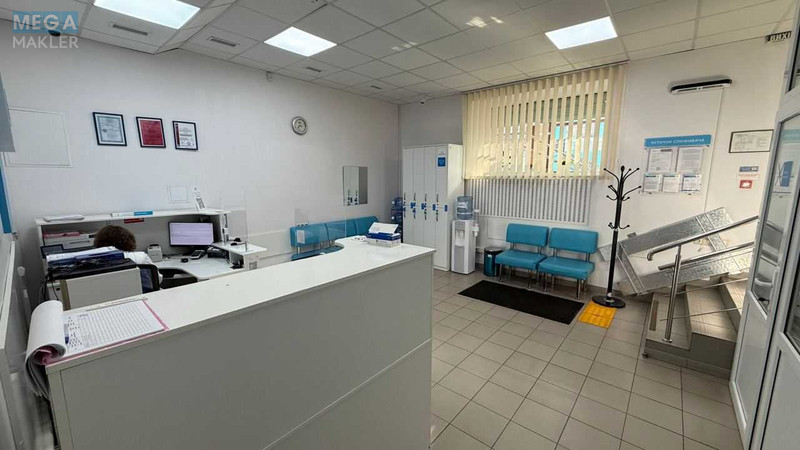 Оренда комерційної нерухомості, 100&nbsp;кв.м, под магазин, <a class="location-link" href="/kiev/" title="Недвижимость Київ">Київ</a>, <a class="location-link" href="/kiev/pecherskij/" title="Недвижимость Печерський район">Печерський р-н</a>, Лесі Українки бульв., 3 (изображение 6)