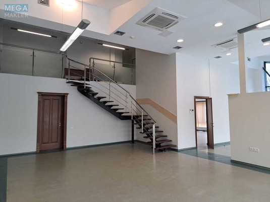 Оренда комерційної нерухомості, 225&nbsp;кв.м, под офис, <a class="location-link" href="/kiev/" title="Недвижимость Київ">Київ</a>, <a class="location-link" href="/kiev/pecherskij/" title="Недвижимость Печерський район">Печерський р-н</a>, Лейпцизька вул., 3а (изображение 5)