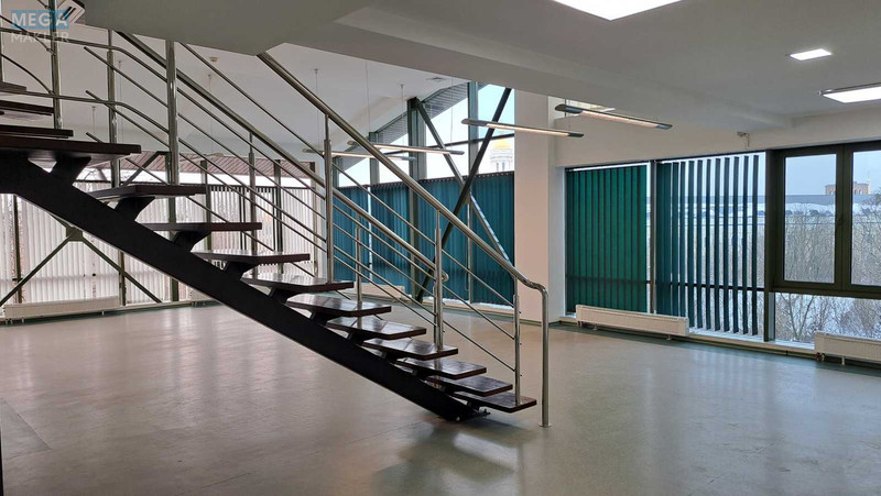 Оренда комерційної нерухомості, 225&nbsp;кв.м, под офис, <a class="location-link" href="/kiev/" title="Недвижимость Київ">Київ</a>, <a class="location-link" href="/kiev/pecherskij/" title="Недвижимость Печерський район">Печерський р-н</a>, Лейпцизька вул., 3а (изображение 7)