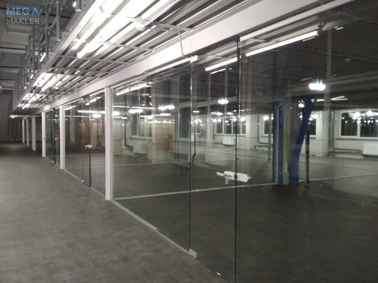 Оренда комерційної нерухомості, 1&nbsp;700&nbsp;кв.м, под офис, <a class="location-link" href="/kiev/" title="Недвижимость Київ">Київ</a>, <a class="location-link" href="/kiev/shevchenkovskij/" title="Недвижимость Шевченківський район">Шевченківський р-н</a>, Шолуденка вул., 3 (изображение 2)