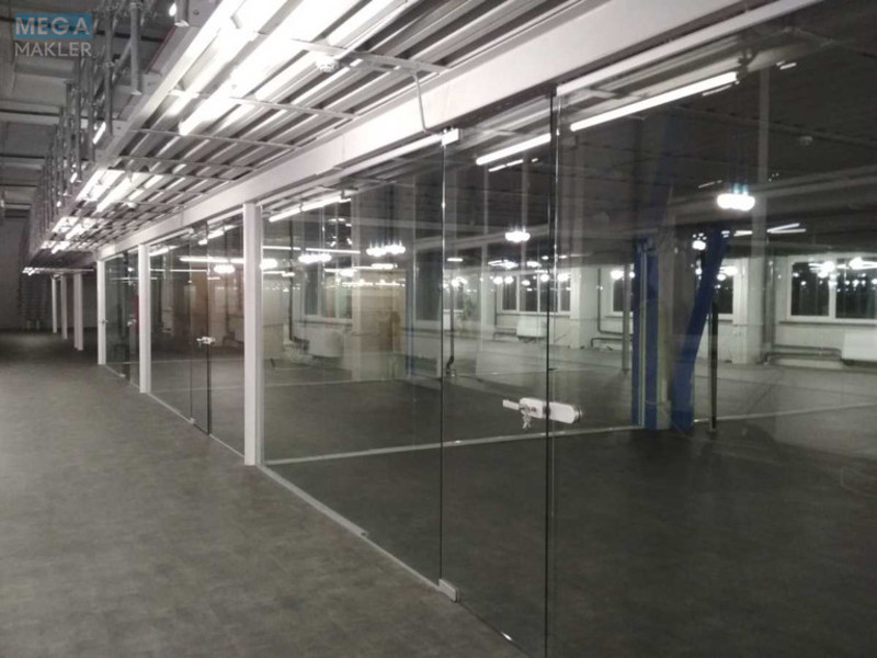 Оренда комерційної нерухомості, 1&nbsp;700&nbsp;кв.м, под офис, <a class="location-link" href="/kiev/" title="Недвижимость Київ">Київ</a>, <a class="location-link" href="/kiev/shevchenkovskij/" title="Недвижимость Шевченківський район">Шевченківський р-н</a>, Шолуденка вул., 3 (изображение 2)