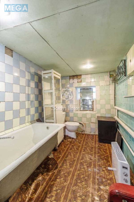 Продаж дома, 2&nbsp;поверху, 93,30&nbsp;кв.м, 3&nbsp;кімнати, ділянка 5,48&nbsp;соток, <a class="location-link" href="/kiev/" title="Недвижимость Київ">Київ</a>, <a class="location-link" href="/kiev/goloseevskij/" title="Недвижимость Голосіївський район">Голосіївський р-н</a>, Краматорська вул., 11 (изображение 16)