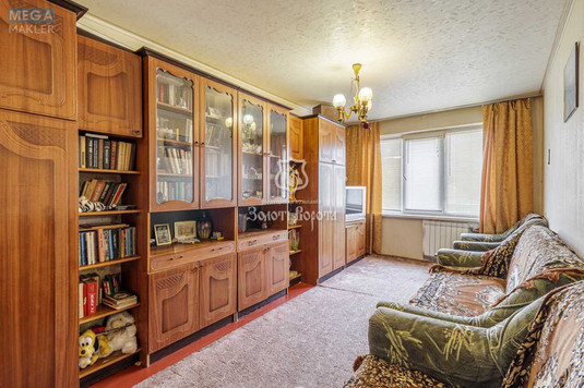 Продаж 3 кімнатної квартири (65/35/7), 7 пов. 9 пов. будинку, <a class="location-link" href="/kiev/" title="Недвижимость Київ">Київ</a>, <a class="location-link" href="/kiev/svyatoshinskij/" title="Недвижимость Святошинський район">Святошинський р-н</a>, Якуба Коласа вул., 6 (изображение 4)